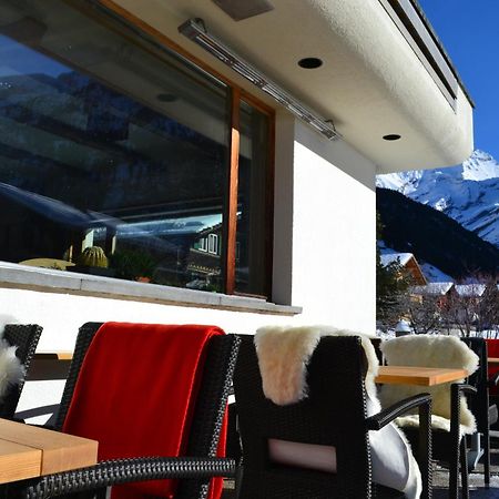 Bluemlisalp Hotel Kandersteg Eksteriør billede