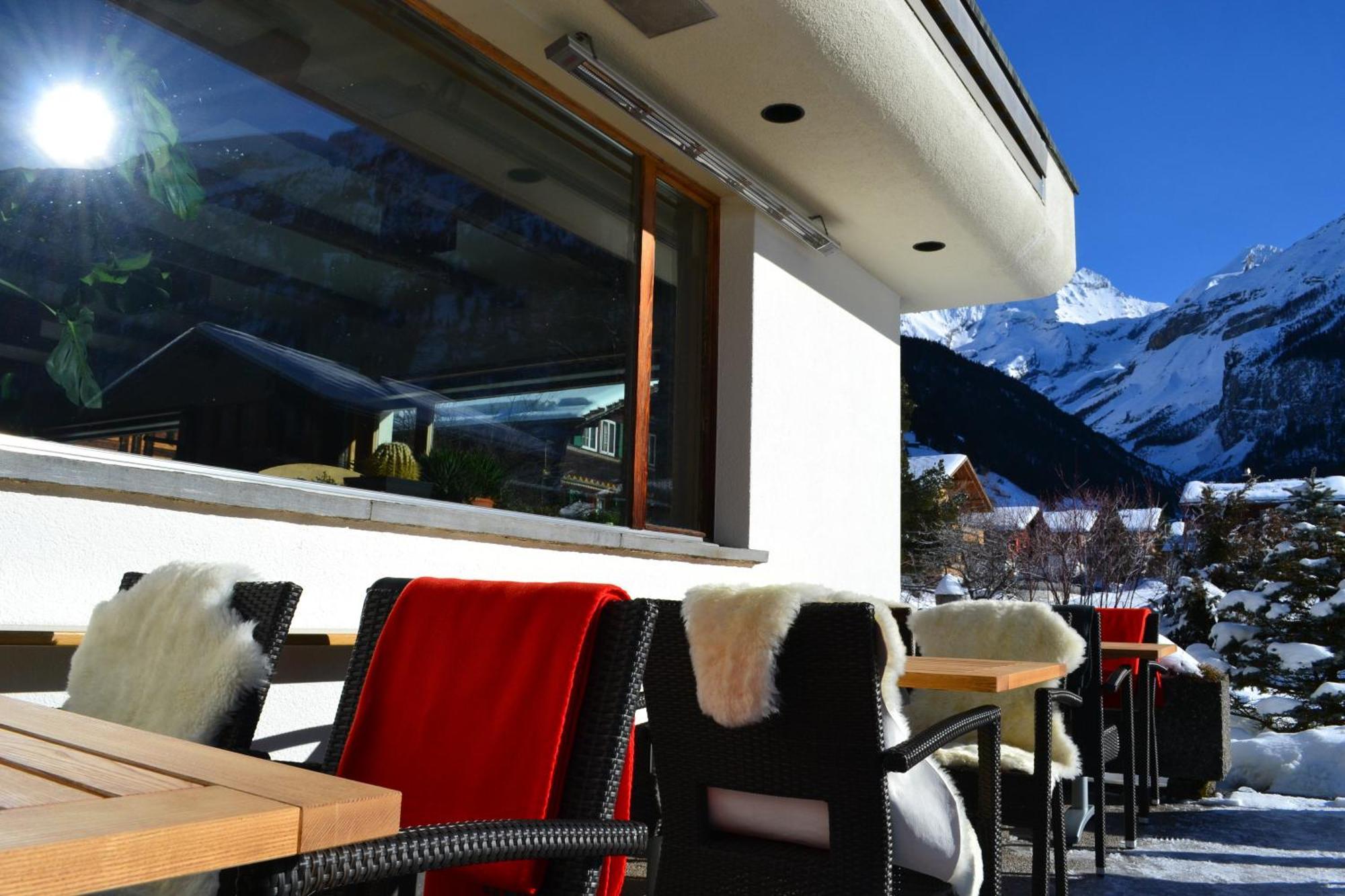 Bluemlisalp Hotel Kandersteg Eksteriør billede