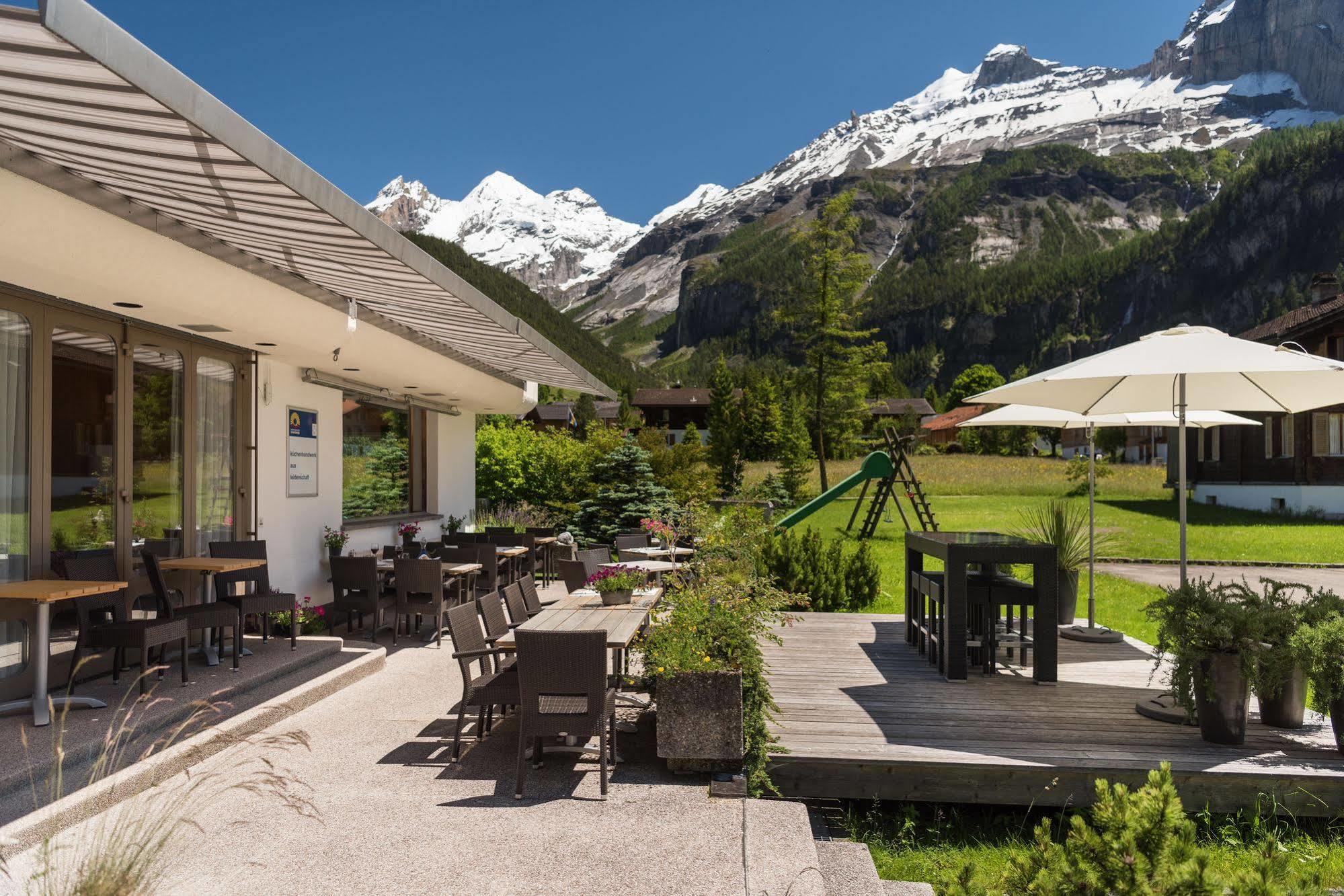 Bluemlisalp Hotel Kandersteg Eksteriør billede